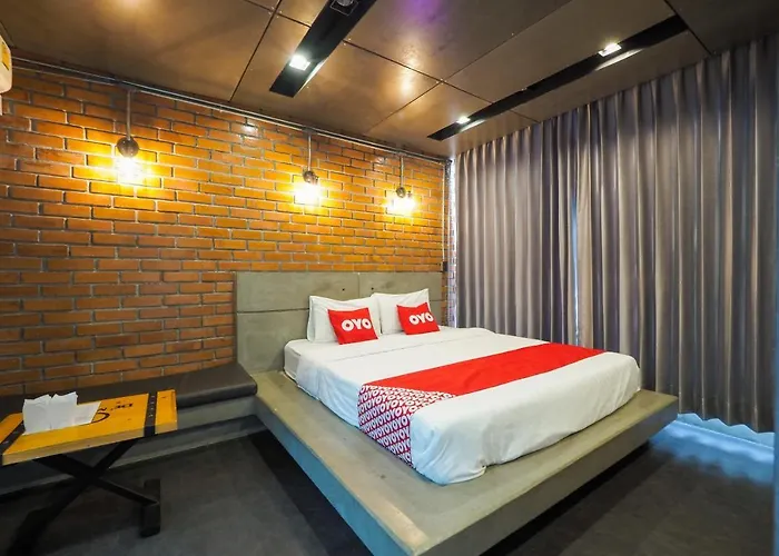 Hotel Oyo 75368 Demadre 3*