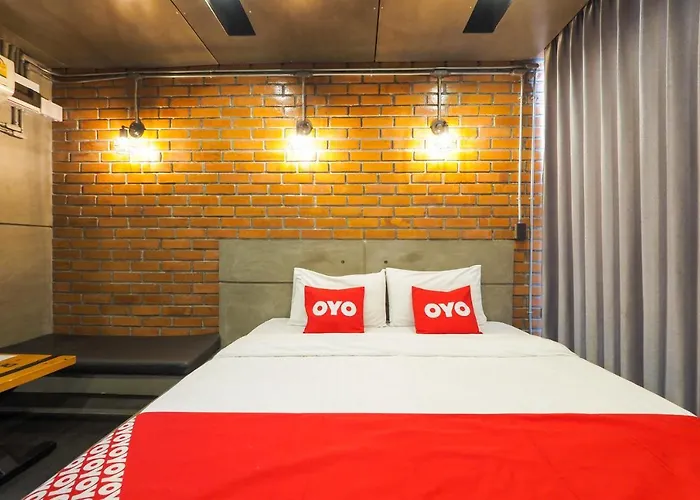 Oyo 75368 Demadre Bangkok