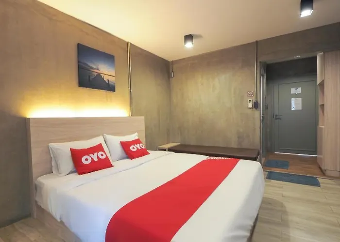 Oyo 75368 Demadre Hotel