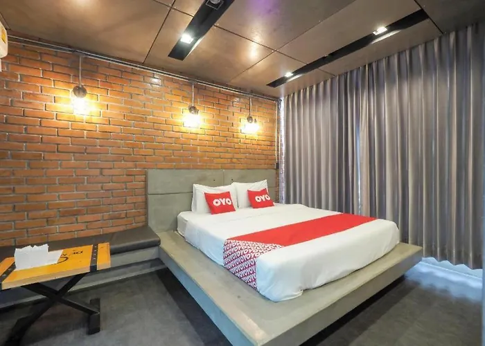 Oyo 75368 Demadre Hotel Bangkok